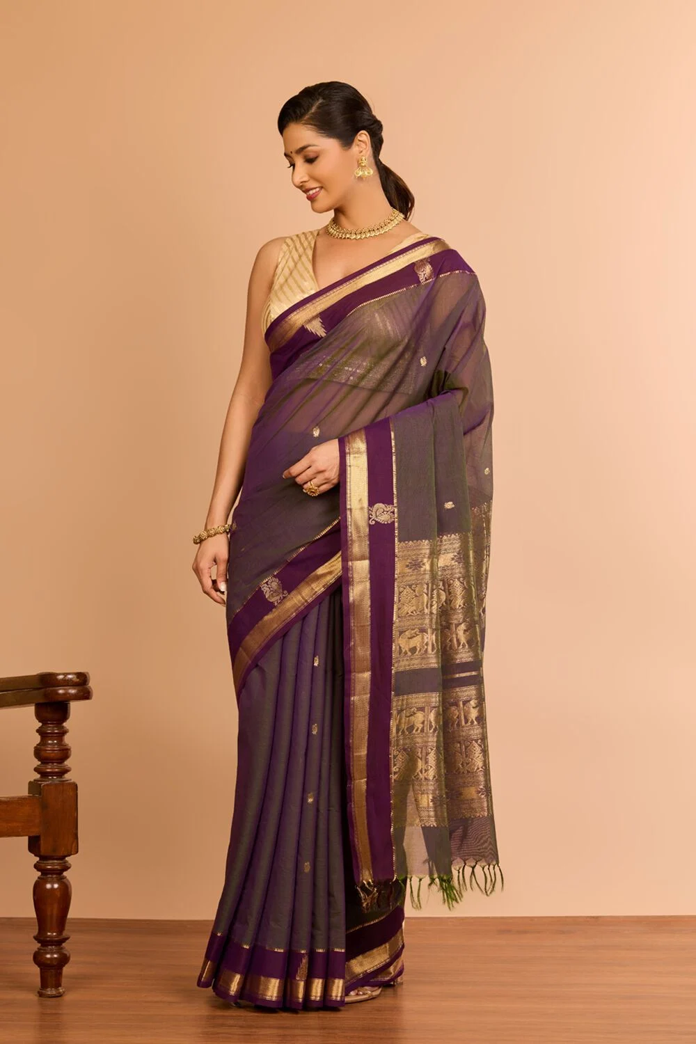 Violet Cotton Woven Saree with Unstitched Blouse Piece